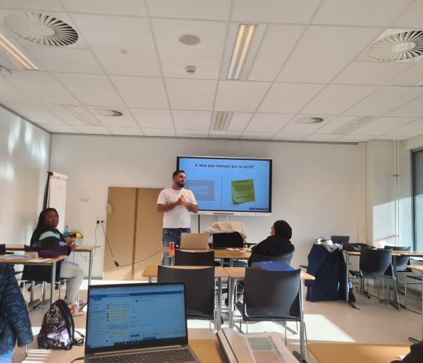 social-media-training-jongeren-amsterdam